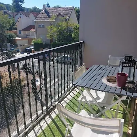 Studio Refait A Neuf De 30m², Balcon Plein Sud Daire Le Plessis-Robinson